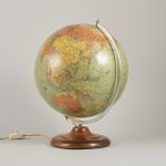 583182 Earth globe